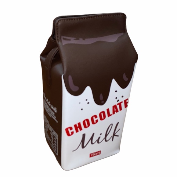 Stylish Purse - Picture 3 of 15